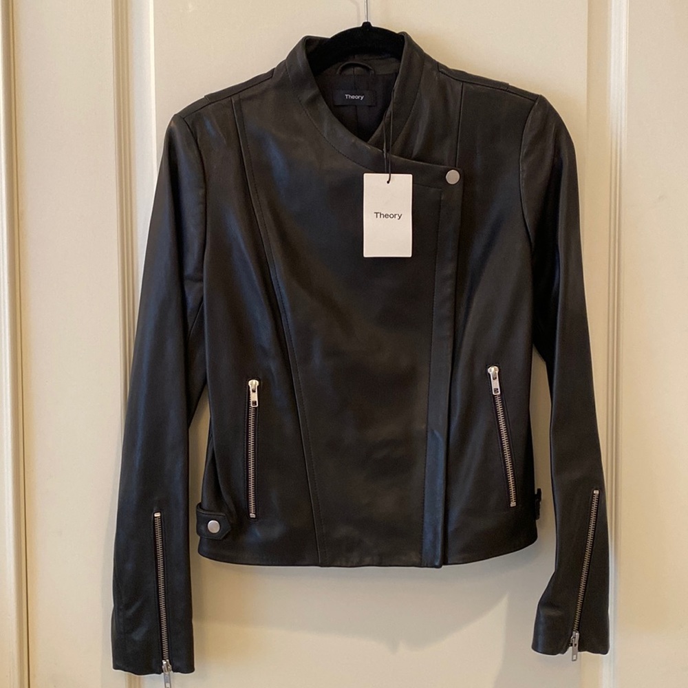 ⭐️NWT⭐️Theory Black New Grain Leather Jacket